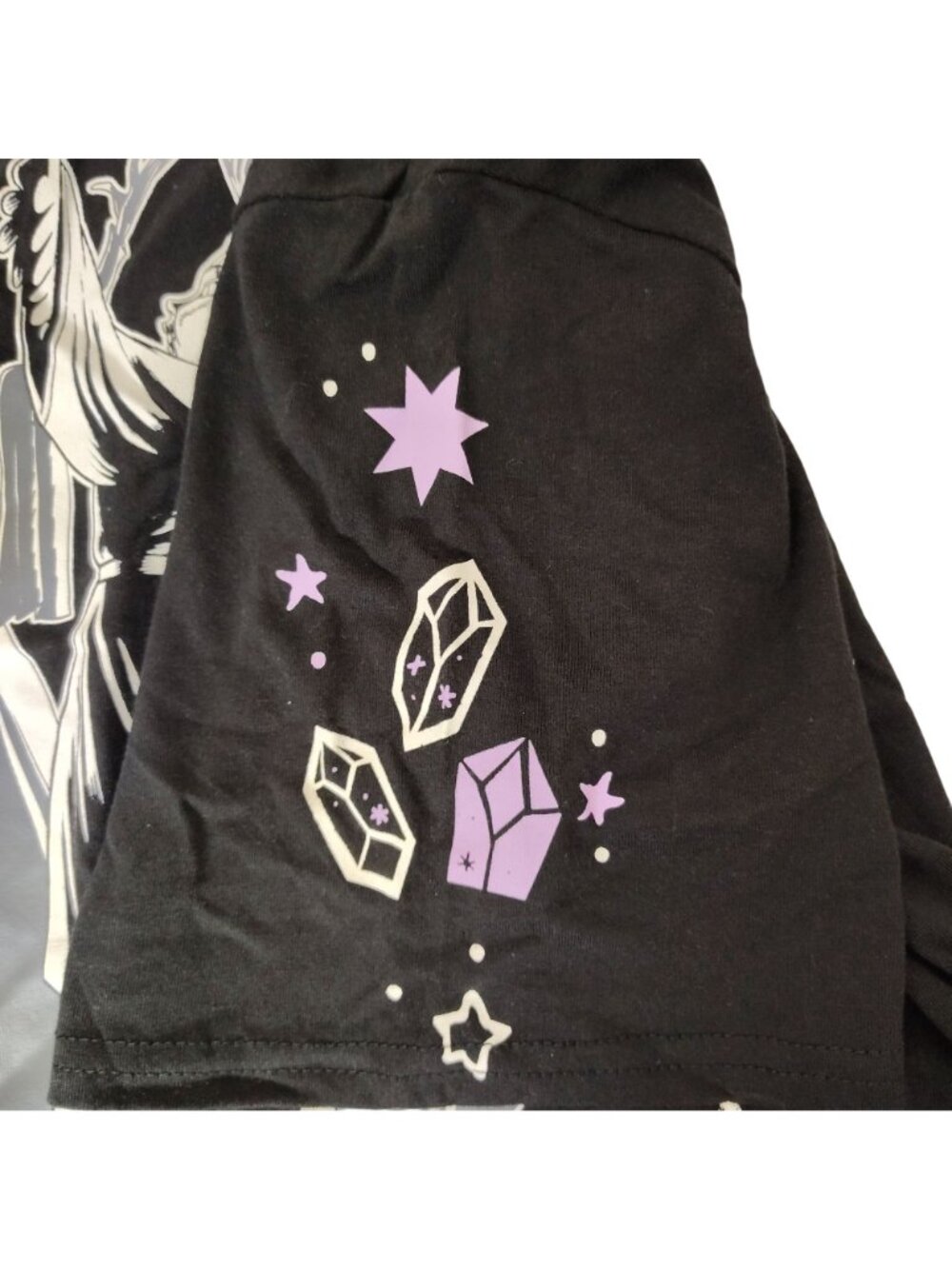 Disney Misses S (4-6) Hocus Pocus The Sisters Three Black Short Sleeve T-Shirt - Picture 5 of 6